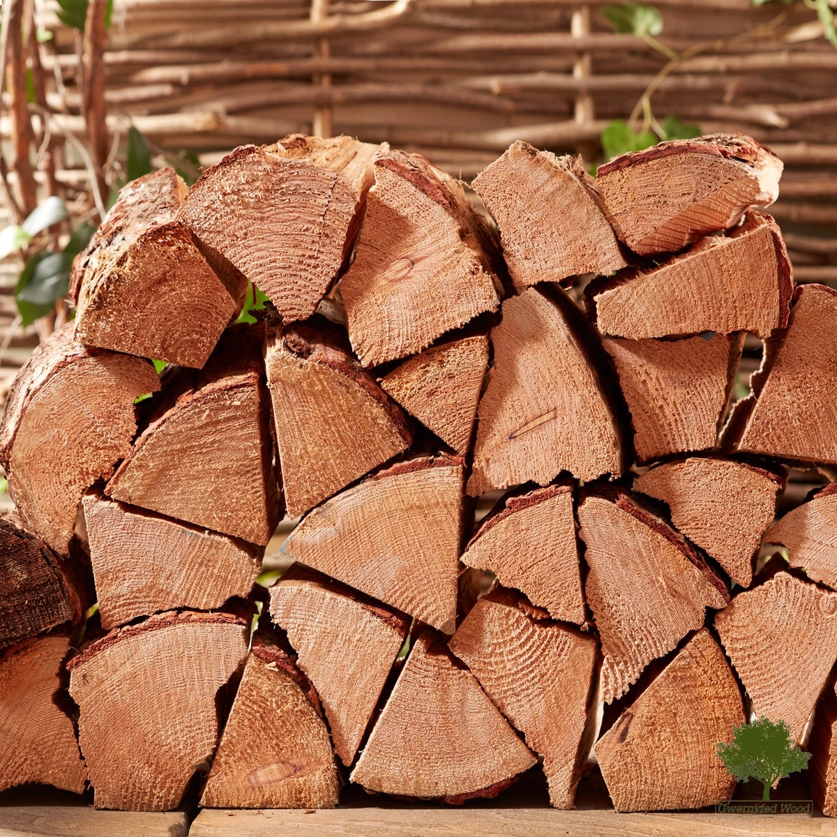Softwood Logs Kiln Dried CHUNKY Firewood - 60 Litres For Open Fire Wood  Burners | eBay