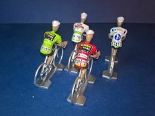 Lot de 4 cyclistes La Vuelta 2019 - Maillots des leaders - Cycling figures