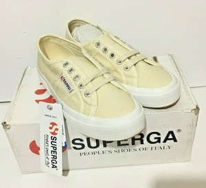 superga size 2