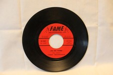 45 lp Terry Woodford Northern Soul It's His Town/ She Wants What    Fame Records