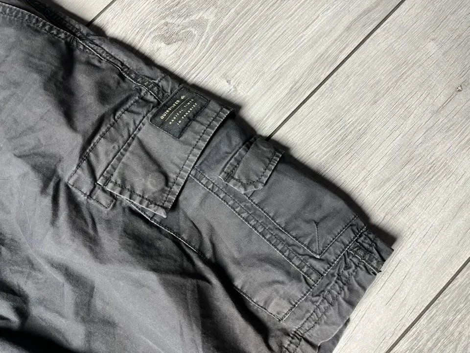 Pantalones cortos Quiksilver cargo talla 31 Foto 3 de 4