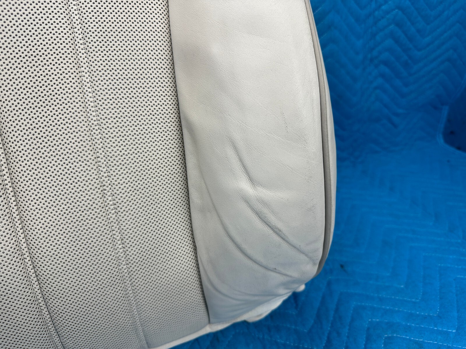 Bentley Cont Flying Spur Front Driver's Seat Upper Cushion Ivory 2008-2012 OEM