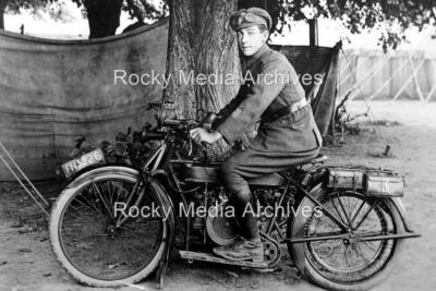 Wtk-96 WWI, Army Motorcycle Dispatch Rider and Motor Cycle FN3226