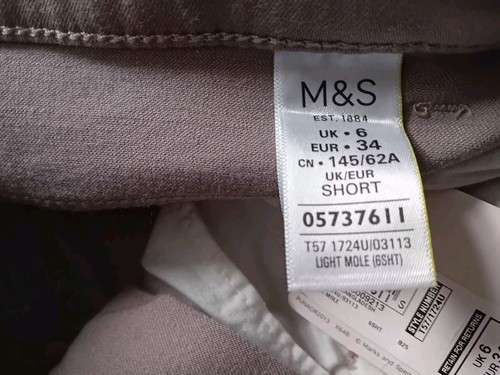M&S PER UNA STRAIGHT LIGHT MOLE JEANS SIZE 6 short BNWT RRP £35 - Picture 6 of 7