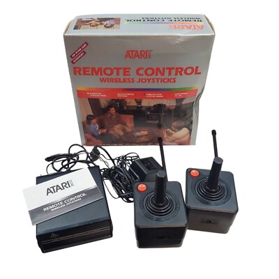 Vintage Atari 2600 Remote Control Wireless Joystick Controllers Set Box Manual