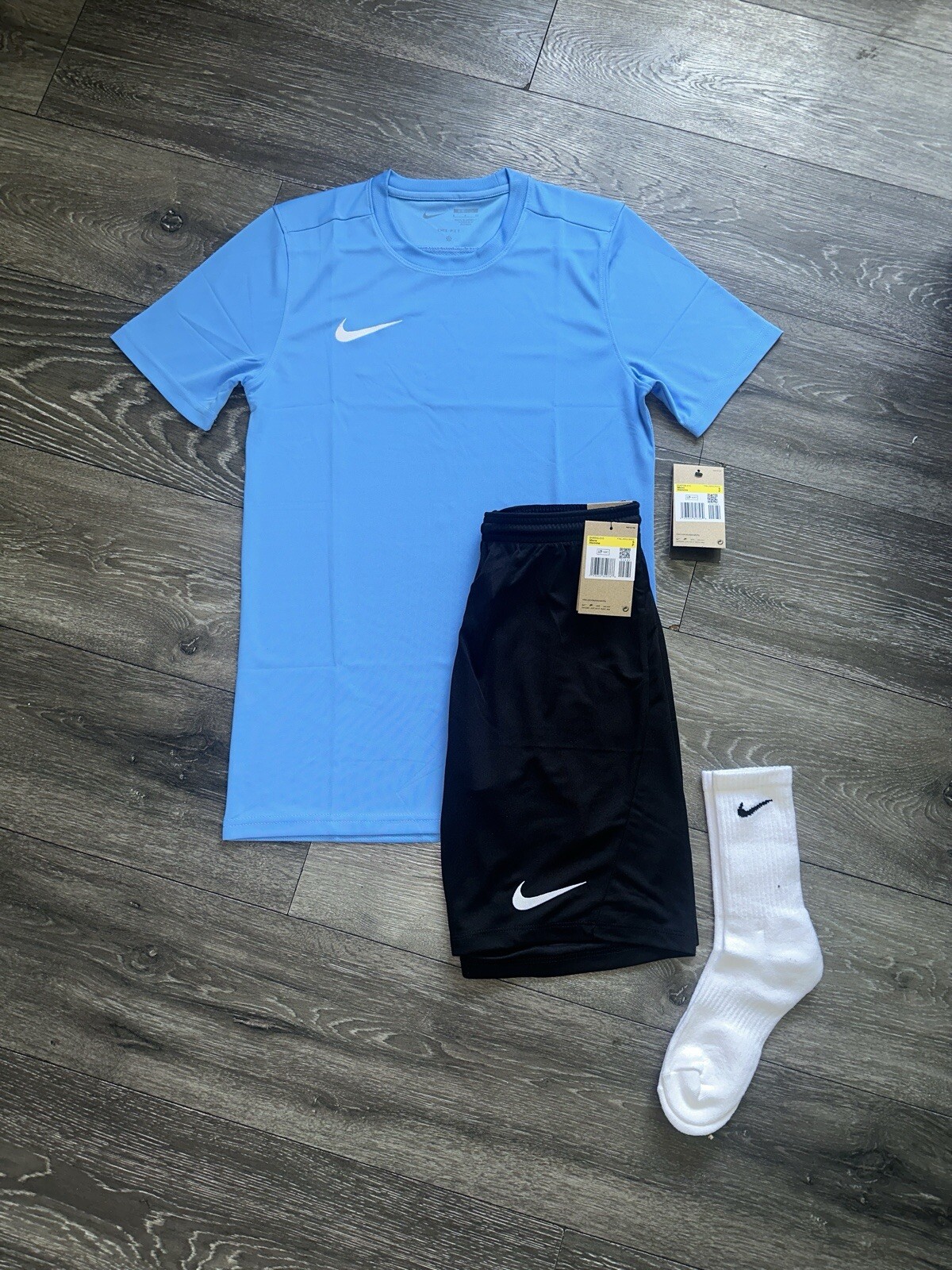 Nike Dri Fit T Shirt Shorts Tracksuit Set - Baby Blue  Black  (Mens Small)