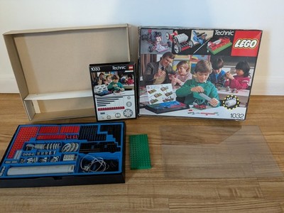 LEGO Dacta Technic II Powered Machines (1032) Complete w/Books (1033) - COMPLETE