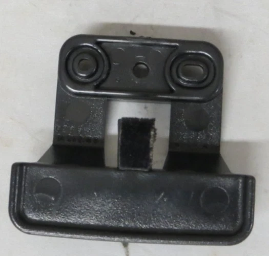 2010-2012 Ford Fusion / 2010-2011 Mercury Milan - Console Lid Latch Foto 2 de 4