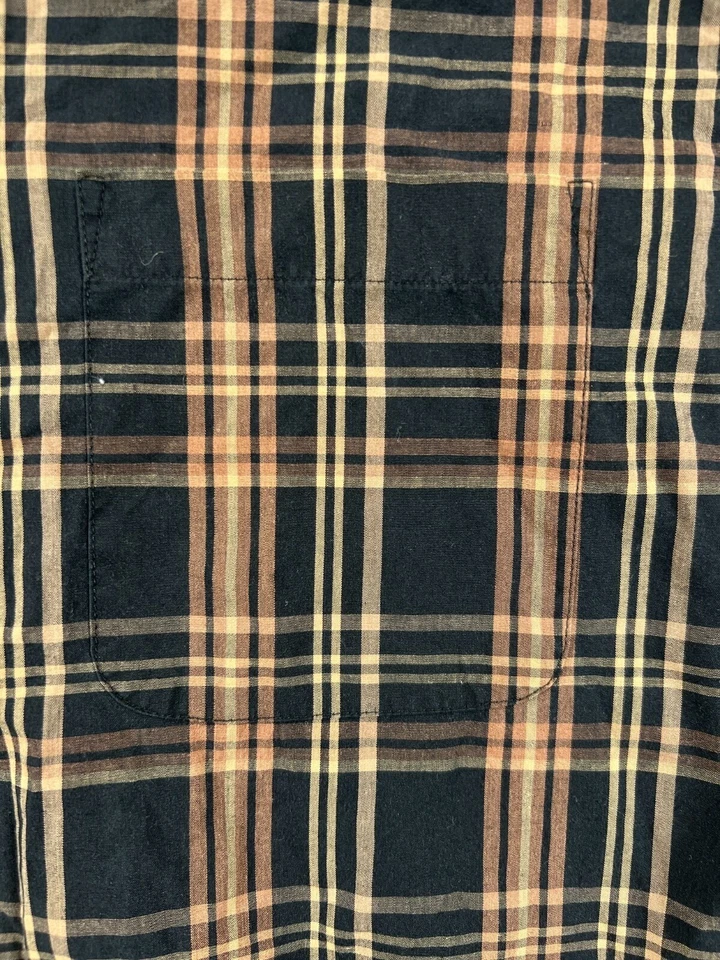 Consensus Mens Medium Shirts Black Plaid Button Down LS Wrinkle Stain Resist - Image 2 of 4