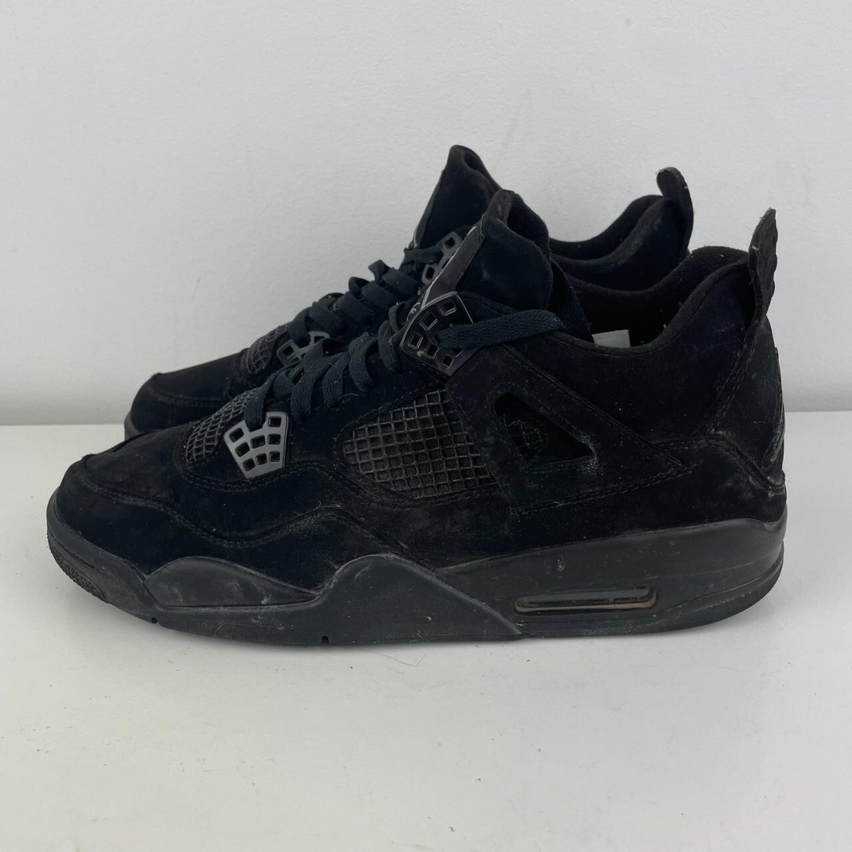 when are the jordan 4 black cat coming out