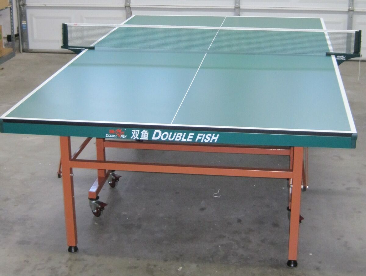 Qual o tamanho de uma mesa de ping pong?