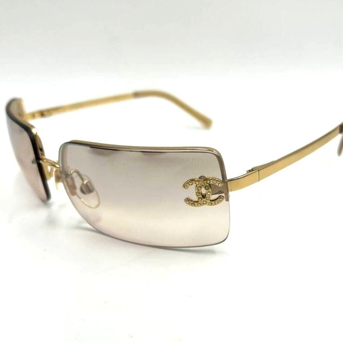 Authentic CHANEL Vintage Sunglasses Rhinestone CC Logo Authentic CHANEL Vintage Sunglasses Rhinestone CC Logo