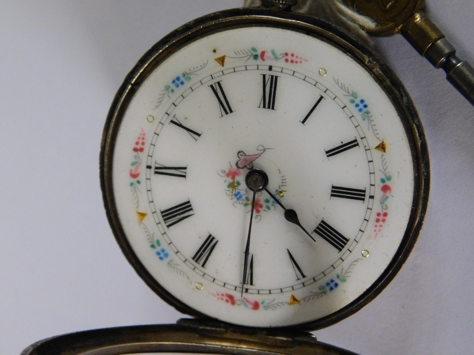 ANTIQUE SOLID SILVER PATTERNED CASE POCKET WATCH - image 13