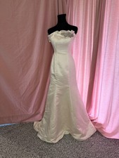 David's Bridal Galina Signature Ivory Strapless Wedding Dress Size 2