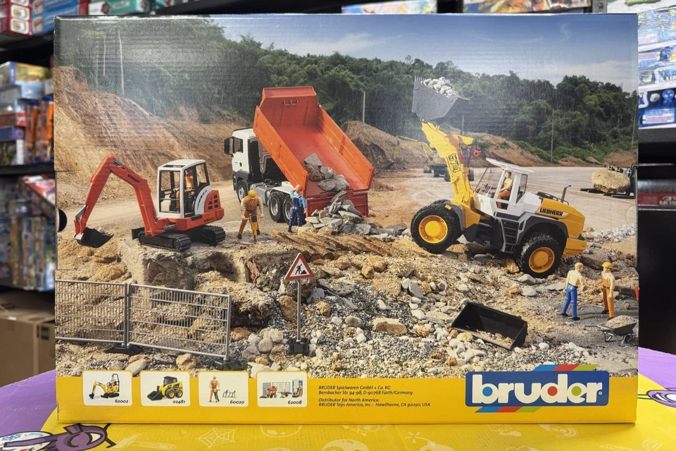 BRUDER 02546 - scala 1:16 - SERVIZIO DI NOLEGGIO RAM CON MINI ESCAVATORE - NUOVO - Immagine 3 di 4