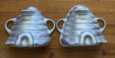 2001 Martha Stewart By Mail Beehive Cake Pan Mold 3D Heavy Cast Aluminum 2 Piece