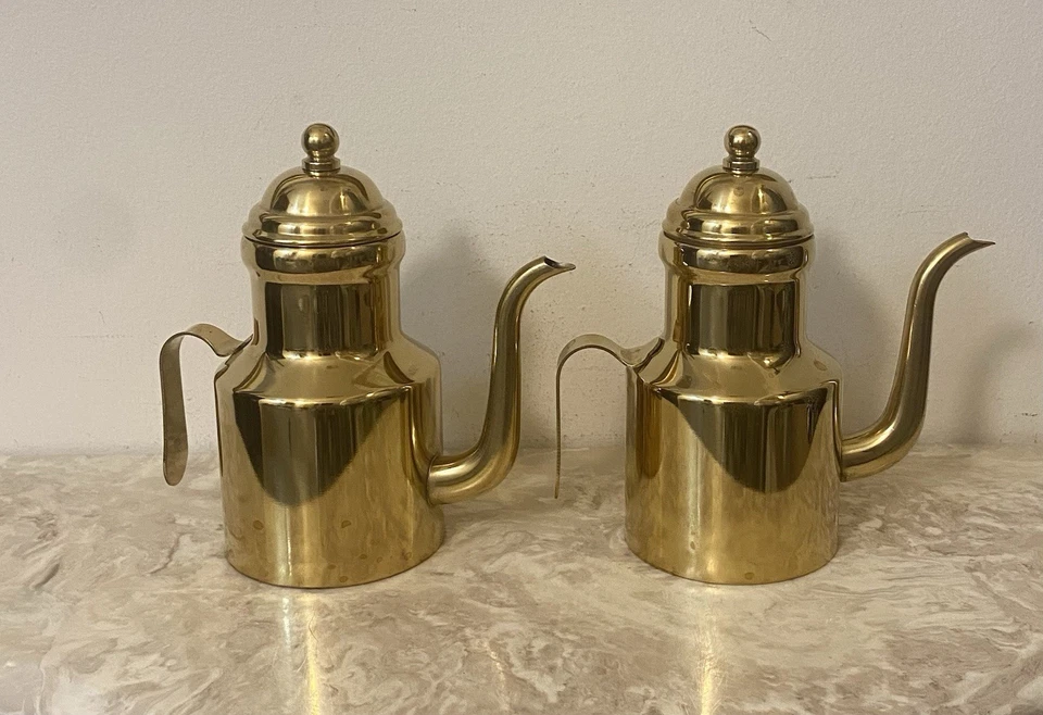 Botella dispensadora de aceite de oliva hervidor de agua dorado olla de acero inoxidable jarra condimento Foto 3 de 4