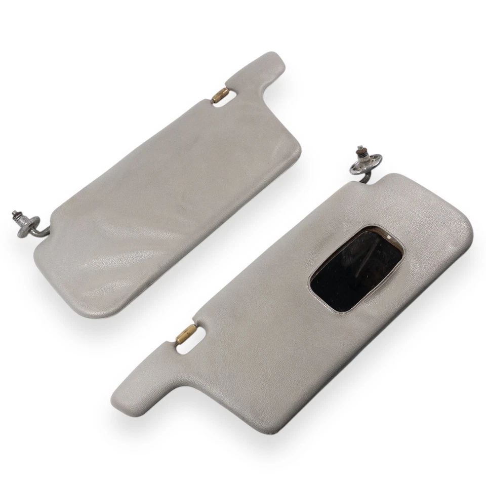 Комплект из пары солнцезащитных козырьков со стороны водителя и пассажира для Honda Civic 1988-1991 годов выпуска - Изображение 3 из 4