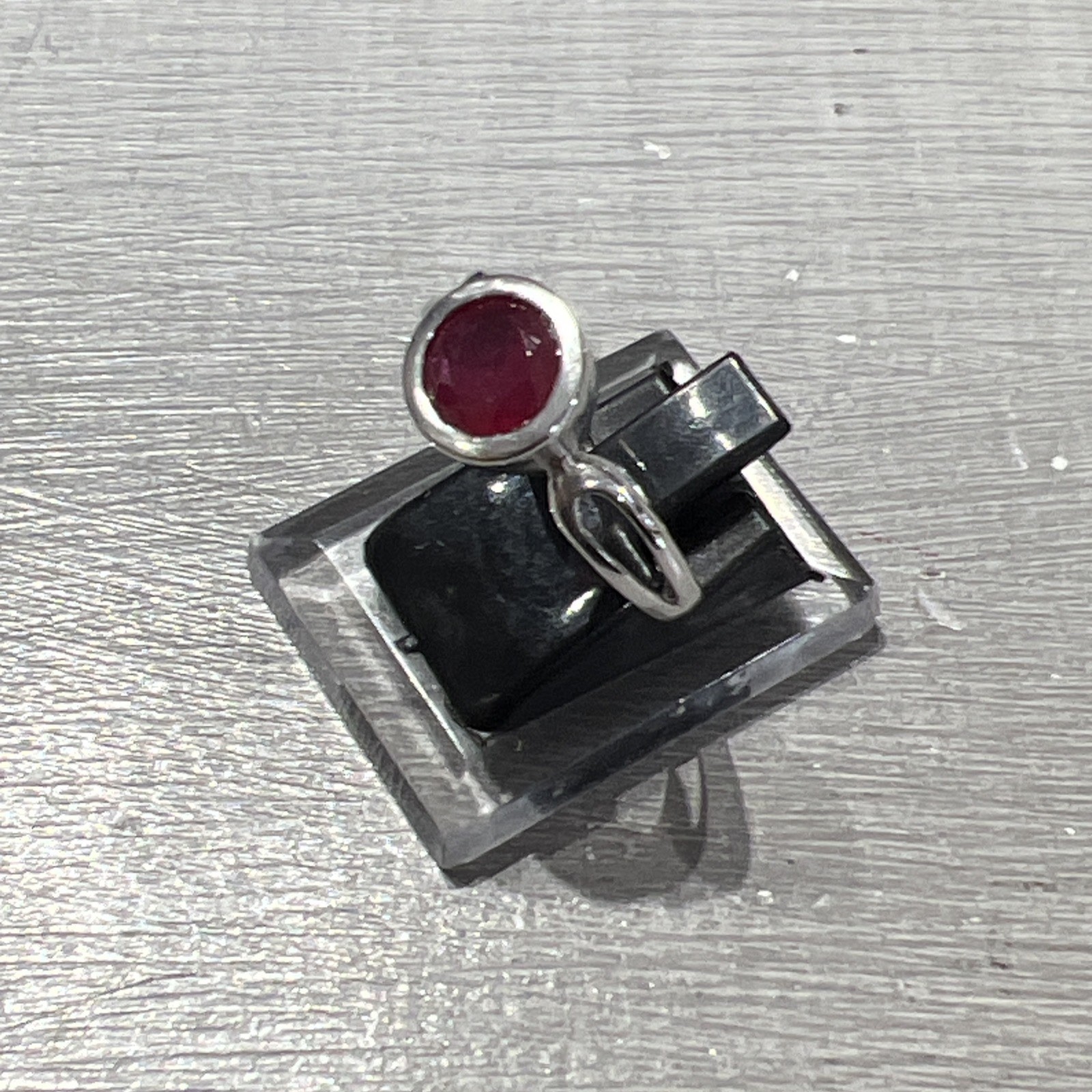 925 Sterling Silver Red Ruby Round Bezel Solitair… - image 4