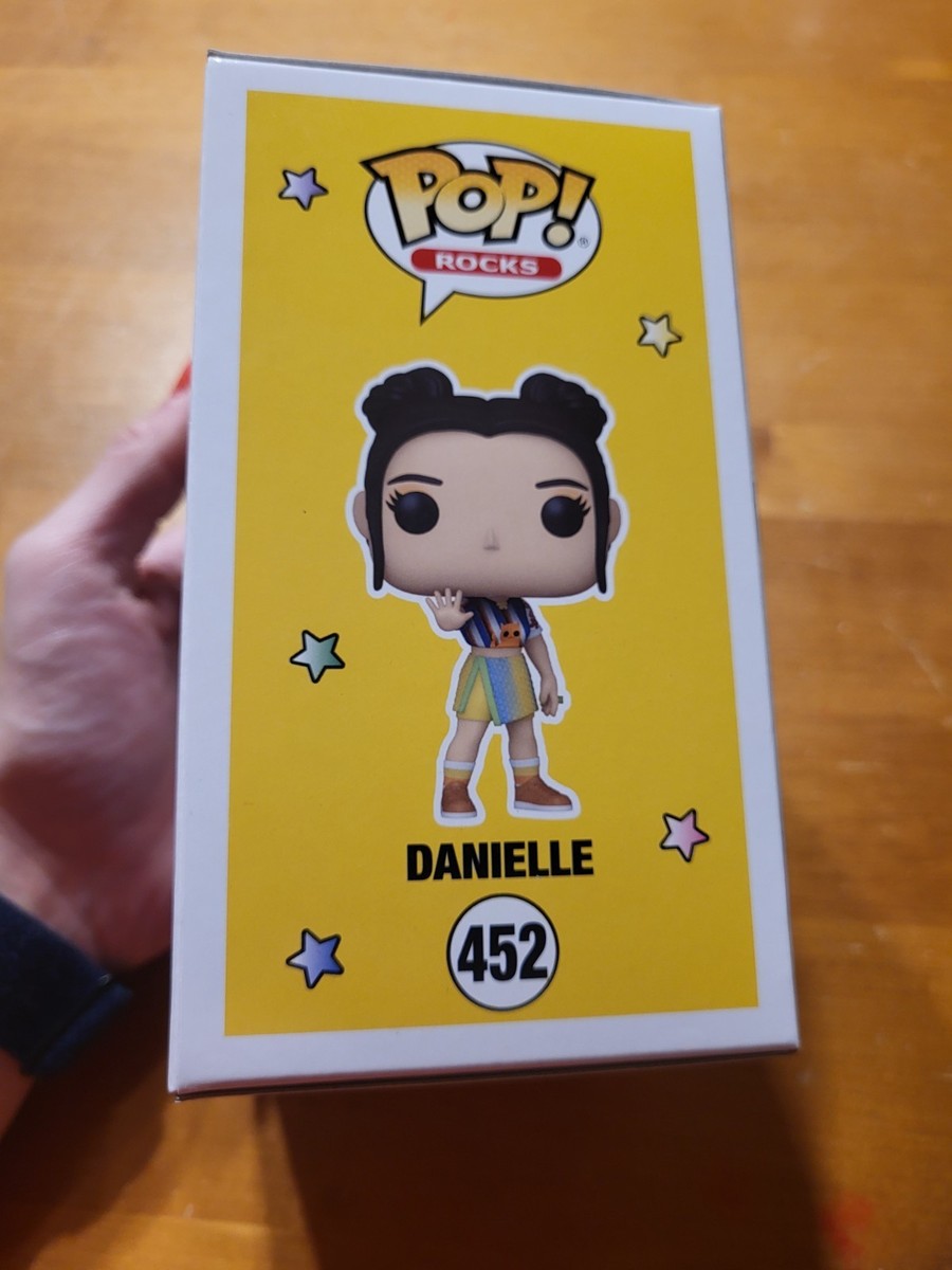 Funko Pop Rocks K-Pop NewJeans DANIELLE #452 | eBay