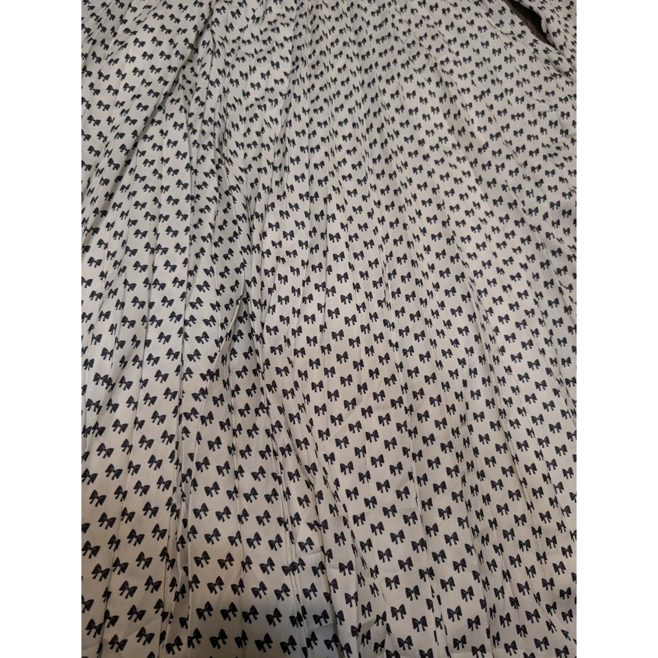 Vestido midi Kathie K blanco negro estampado de lazo con volantes manga larga talla 0 hecho en EE. UU. Foto 4 de 4