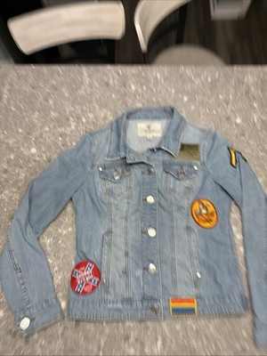 GUESS Denim Jacket Classic Blue Trucker Style Women's Medium Various Patches