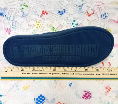 True Religion BLUE SLIPPERS Slides WOMENS 8 Soft Faux Fur  display picture 3