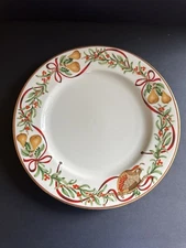 Royal Gallery Japan QUEENSBERRY Dinner Plate with berries bows and bird 1991
