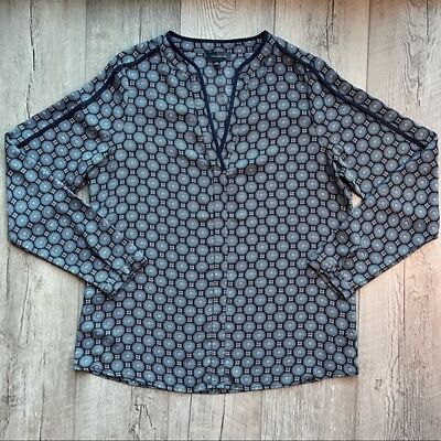 The Limited | Blue Medallion Print V-Neck Long Sleeve Blouse | Size: M