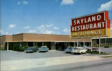 Perry,FL Skyland Restaurant Taylor County Florida Postcard