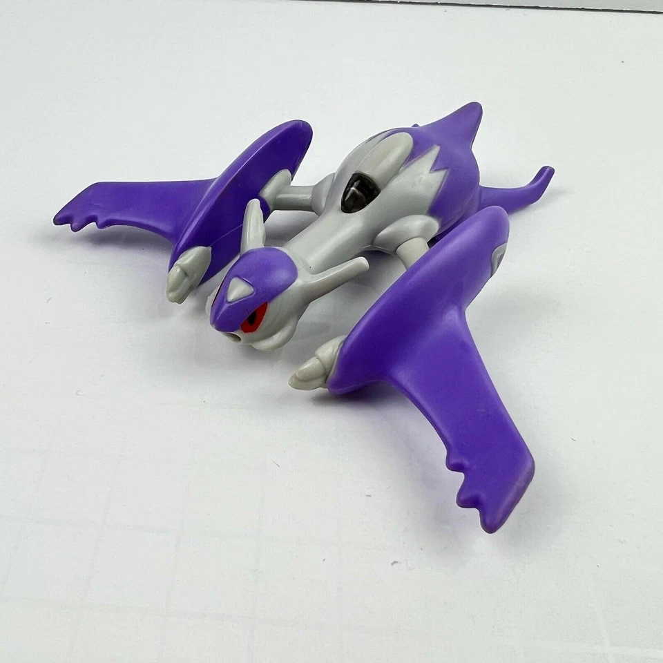 Pokemon - 2015 McDonald's Mega Latios - Figura de juguete Happy Meal - Sellado de fábrica Foto 3 de 3