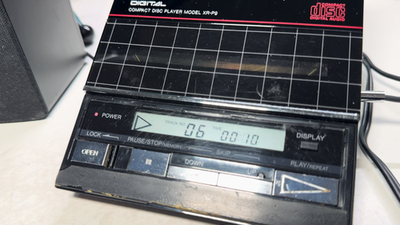 Vintage Toshiba Digital Compact XR-P9 Portable Disc Player 1980s