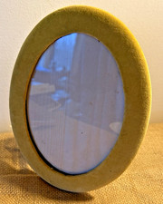 MCM Gold Vevet Oval Frame w/ Glass & Easel Back 6.5 x 8.5