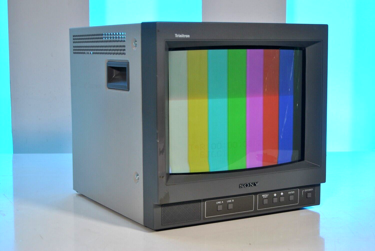 Working SONY PVM-14N5E Trinitron Retro Gaming Broadcast Working SONY PVM-14N5E Trinitron Retro Gaming Broadcast