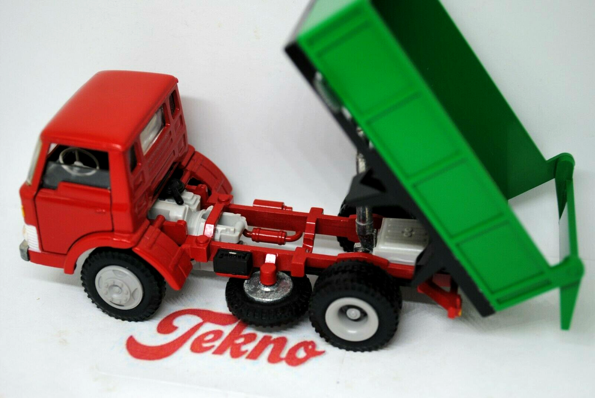 Camion Benne miniature 1/50 par TEKNO | Collect World