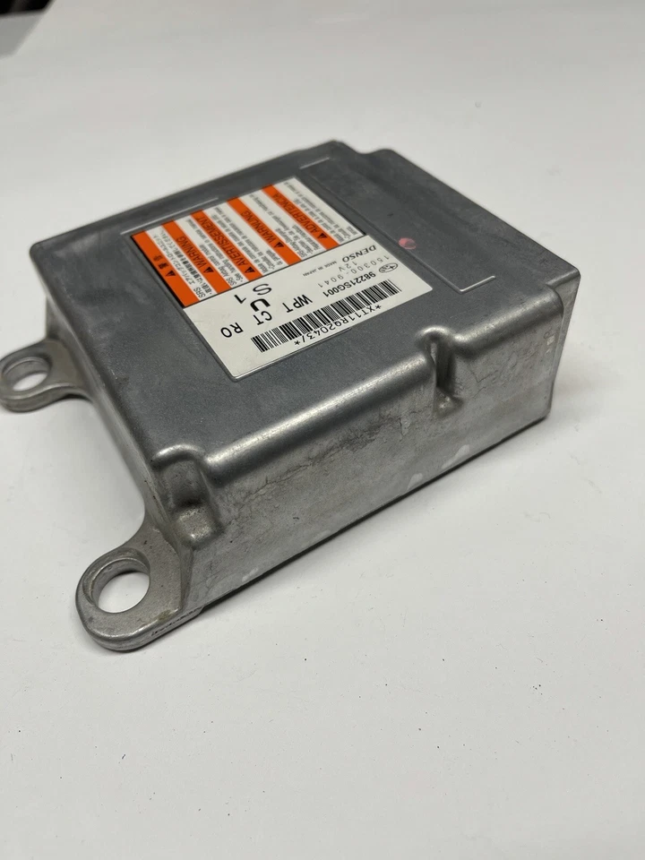 Módulo de control transparente Subaru Forester 98221SG001 2014-2016. Foto 4 de 4