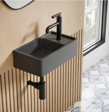 Swiss Madison SM-WSC111E, Lisse 17-7/8" Rectangular Concrete Wall Mounted Sink