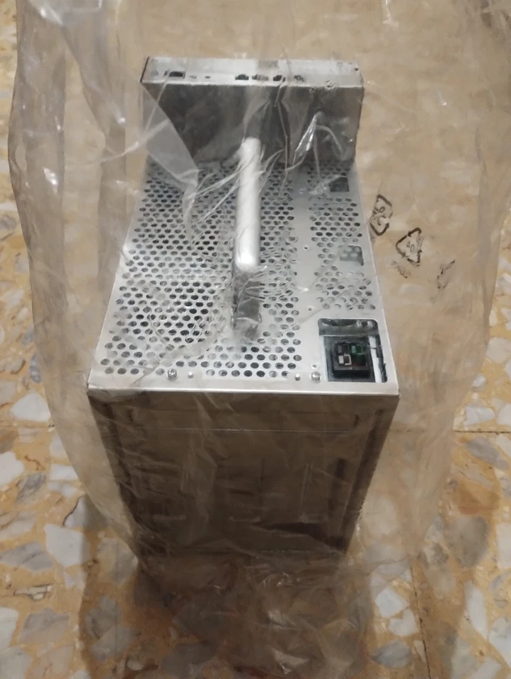 Canaan Avalon Miner a1366I - Immagine 2 di 4