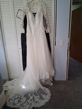 The Dress Shop Ivory Lace Beaded Sweetheart A-Line Long Sleeve Wedding 14