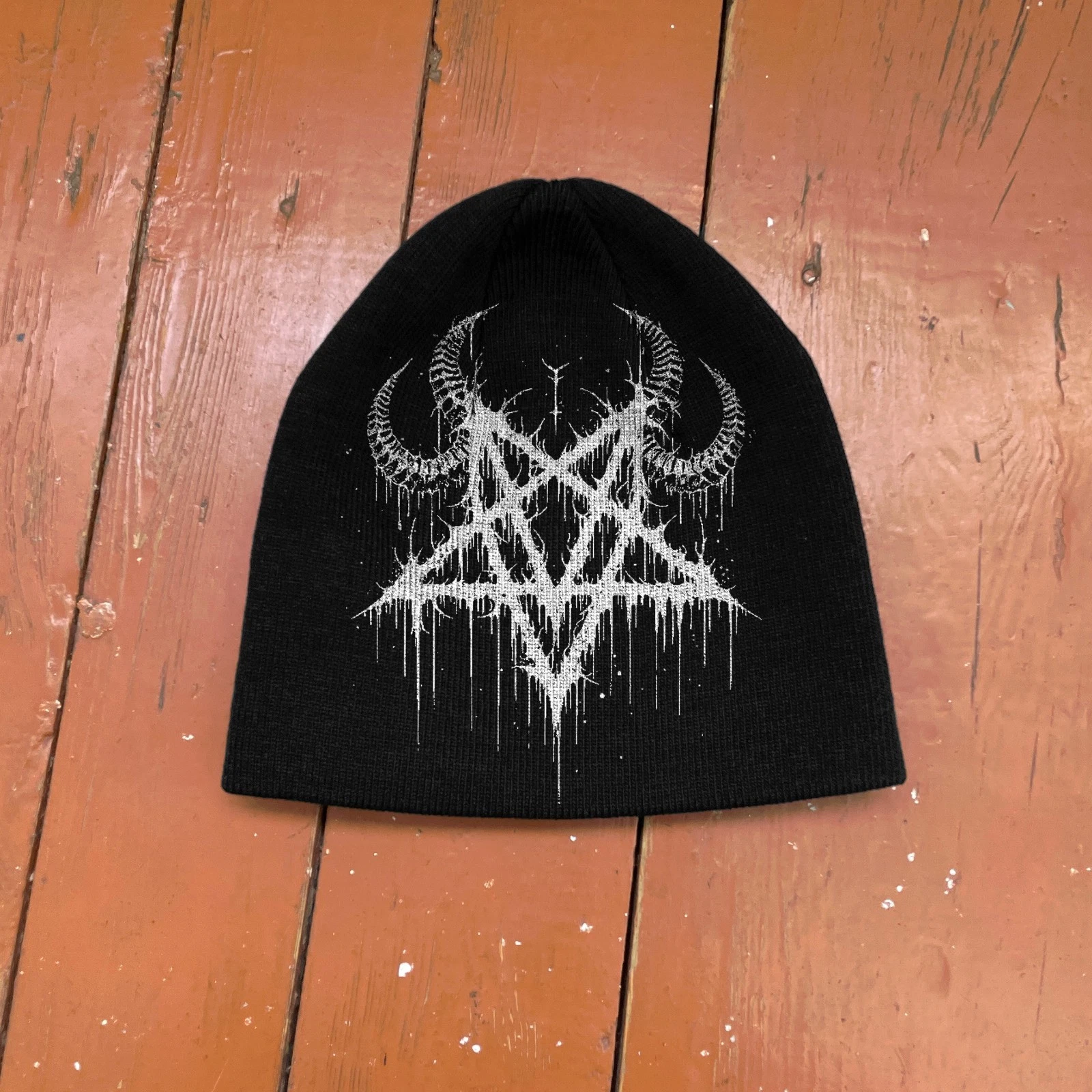 Distressed Horned Pentagram Beanie – Cyber Goth Opium Core Grunge Hat
