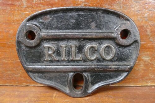 Plaque de ferme de grange antique vintage en fonte RILCO - fonte lourde gaufrée - Photo 1 sur 10