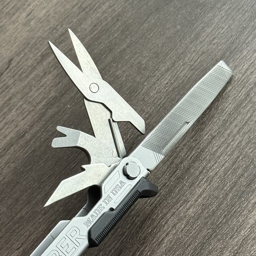 Gerber Center Drive Plus Multi-Plier w/Leather Sheath Multitool w/Scissors. USA - Picture 6 of 18