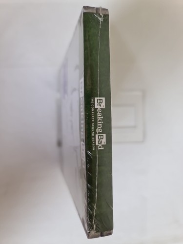 BREAKING BAD SECOND SEASON BLU-RAY LIMITED EDITION STEELBOOK, BRAND NEW - Picture 6 of 13
