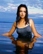 Katie Holmes Posing 8x10 Picture Celebrity Print