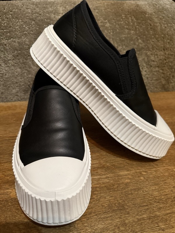 Qupid Black Slip-On Platform Sneakers with White Toe Cap