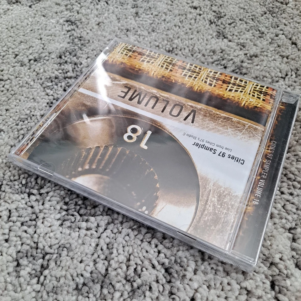 Cities 97 Sampler 18 Live from Studio C New/Sealed Fray Bonnie Raitt KT Tunstall Foto 4 de 4