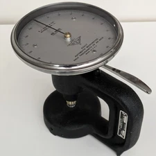 E.J. Cady & Co. DW Model Exact Automatic Micrometer Half Thousandths of an Inch