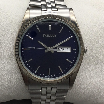 #ad Pulsar VX33 X097 Mens Watch 35mm Blue Day Date Stainless Steel New Battery 7.75quot; $53.99