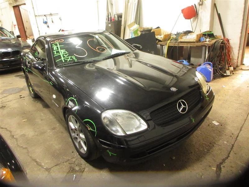 Volante mercedes-benz 230 slk slk230 1998 98 negro 1098067 Foto 3 de 4