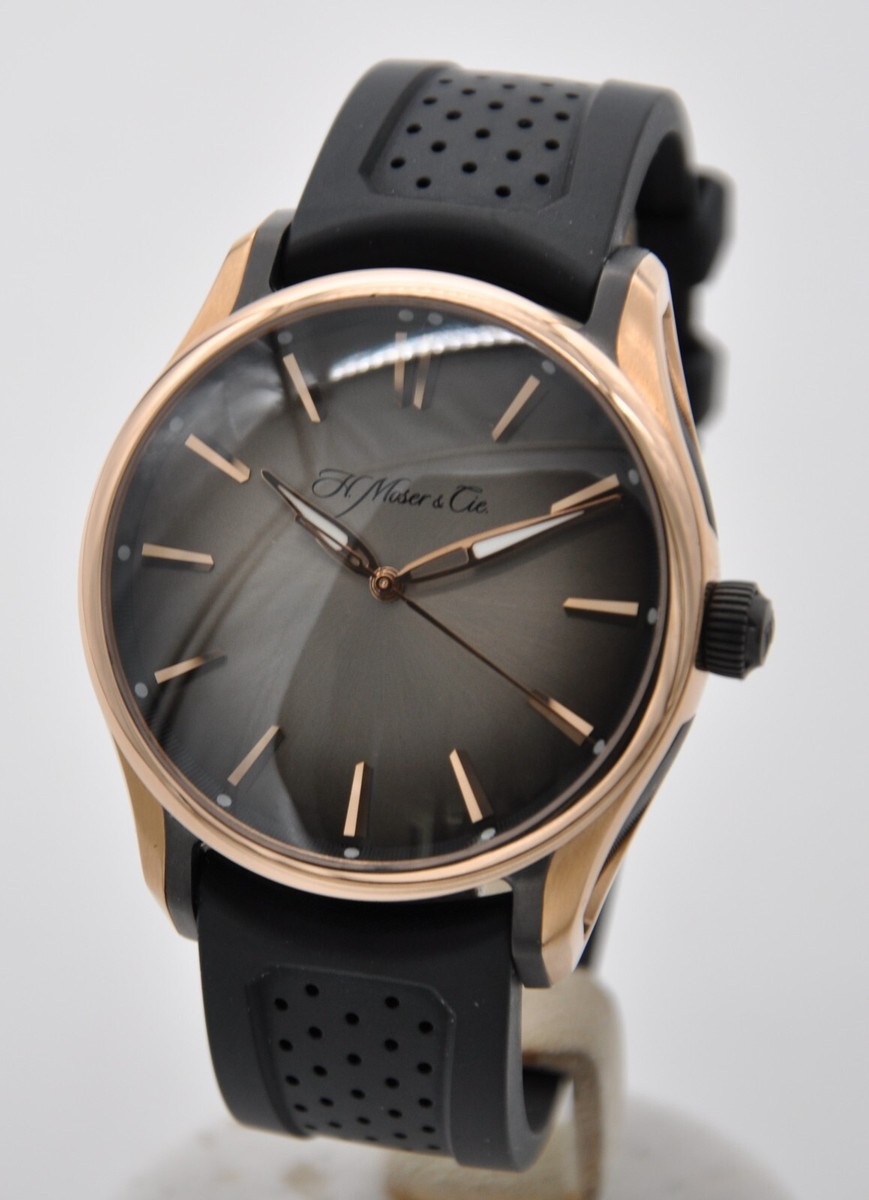 H.Moser & Cie. Pioneer Centre Seconds 18k Rose Gold and H.Moser & Cie. Pioneer Centre Seconds 18k Rose Gold and